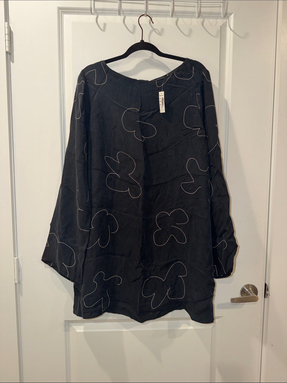 NWT Madewell Black Long-Sleeve Tunic Dress with Cream Floral Outline